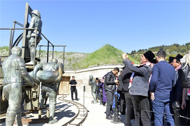 Muhtarlar Çanakkale'de