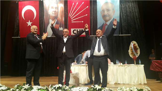 CHP Artvin'de Ali Yücel Kurt yeniden başkan