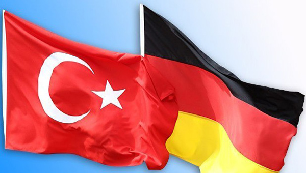 Almanya ve AB Türkiye'ye Karşı Düşmanlık Politikası Yürütüyor