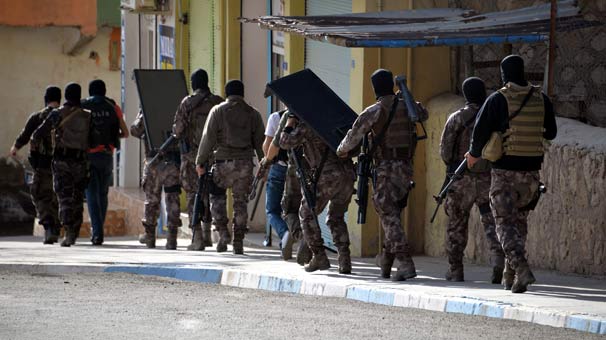 Mardin'de Saldırı Sonrası Geniş Çaplı Operasyon Düzenlendi