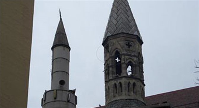 İsviçre'de Camiye Silahlı Saldırı