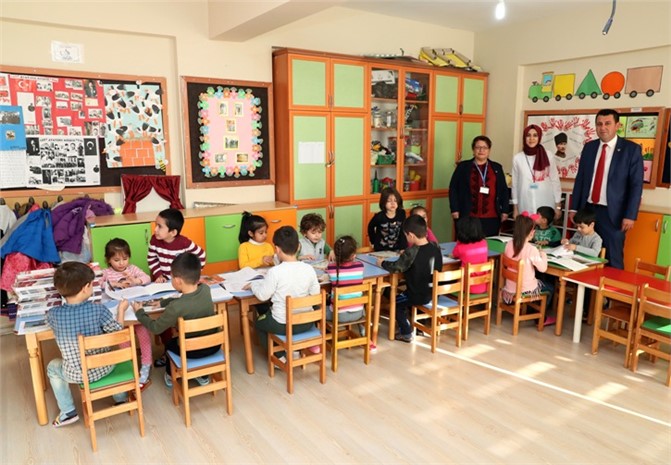 Çocuklar Hem Eğleniyor, Hem Mersin’in Güzelliklerini Tanıyor