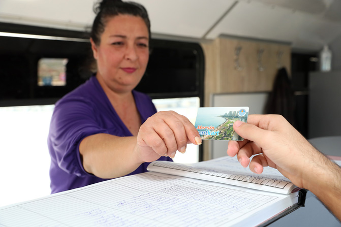 Mersin'de Gezici Kentkart Aracı