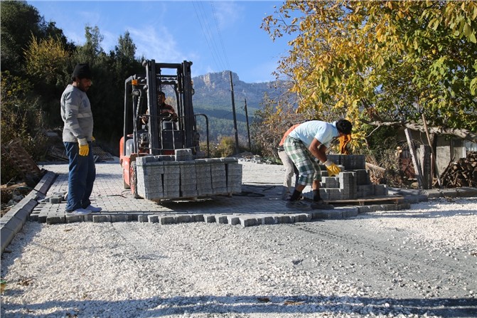 Erdemli Koramşalı’da Hizmet Hız Kesmiyor