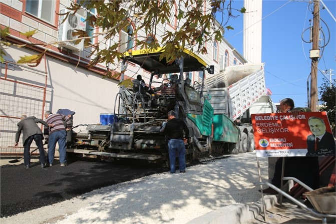 Erdemli Belediyesi Hizmette Çığır Açıyor, Sarıyer Mahallesinde Sıcak Asfalt Sevinci