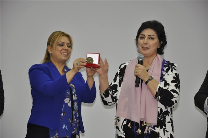 Mersin'de Mutlu Kadınlar Huzurlu Türkiye İçin Buluştu