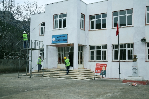 Erdemli'de Okullara Yönelik Hizmetler Son Sürat