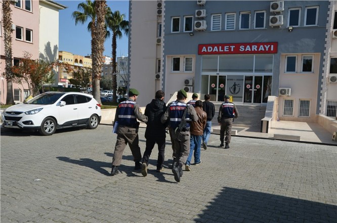 Mersin'de 3 DEAŞ'lı Yakalandı