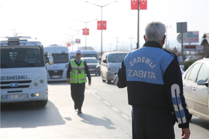 Erdemli'de Okul Servislerine Denetim