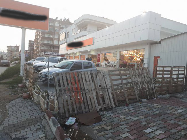 Lüks Yere Atıl Görünüm, Görüntü Kirliliğine İsyan Ettiler