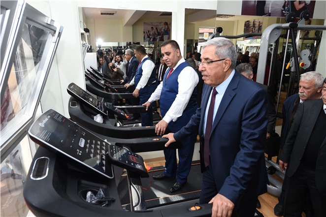 Bedrettin Sarpkaya Yaşam Boyu Spor Merkezi Açıldı