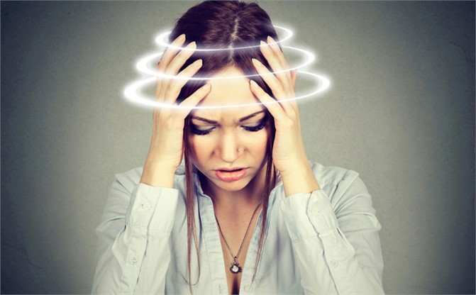 Vertigonun Nedeni Çok! Stres Bile Başımızı Döndürebiliyor