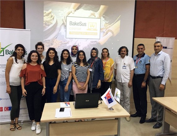 Tarsus Belediyesi ve Mersin Üniversitesi’nden Fırıncılık Ve Pastacılık Sektörünün İyileşti..