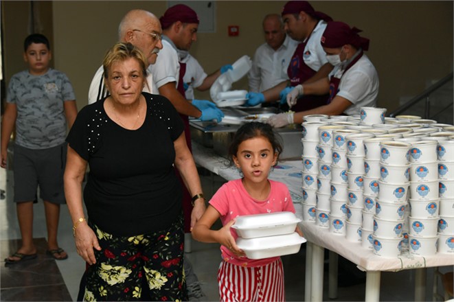 Mersin Büyükşehir’den Bereketli Muharrem İftarları