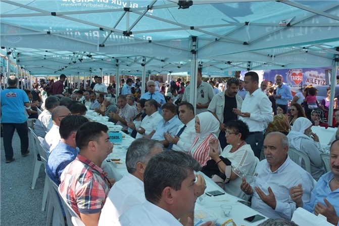 Mersin Tarsus'ta Her Hafta Bir Açılış Geleneği Devam Ediyor