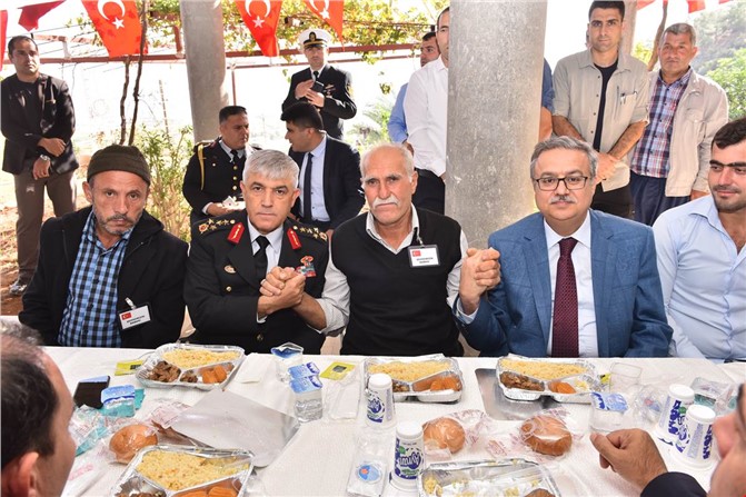 Jandarma Genel Komutanı Orgeneral Arif Çetin Mersin’de Şehit Ailelerini Ziyaret Etti