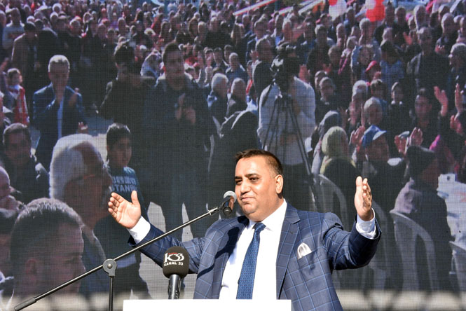 Ferahim Şalvuz Mahallesi Halı Saha ve Spor Kompleksi Yoğun Kalabalık Ve Coşkuyla Hizmete Açıldı