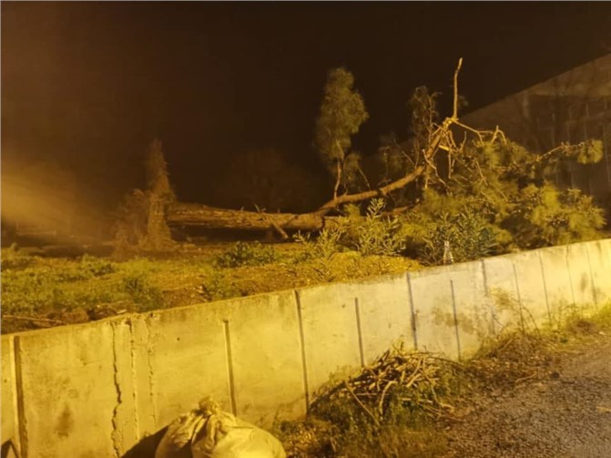 Mersin Bozyazı'da Gece Saatlerinde Hortum Felaketi