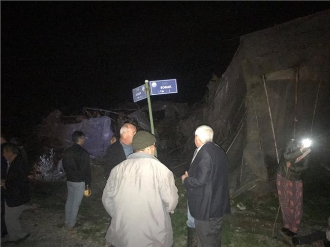 Mersin Bozyazı'da Gece Saatlerinde Hortum Felaketi