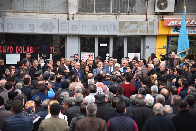 Tarsus ve Silifke’de Cumhur İttifakı Mersin Büyükşehir Adayı Hamit Tuna'ya Coşkulu Karşılama