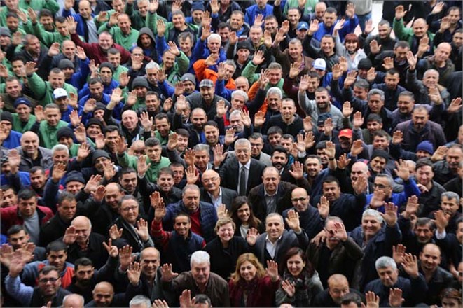Mezitli Belediye Başkanı ve CHP Mezitli Belediye Başkan Adayı Neşet Tarhan Personeli İle Öğle Yemeğinde Buluştu!