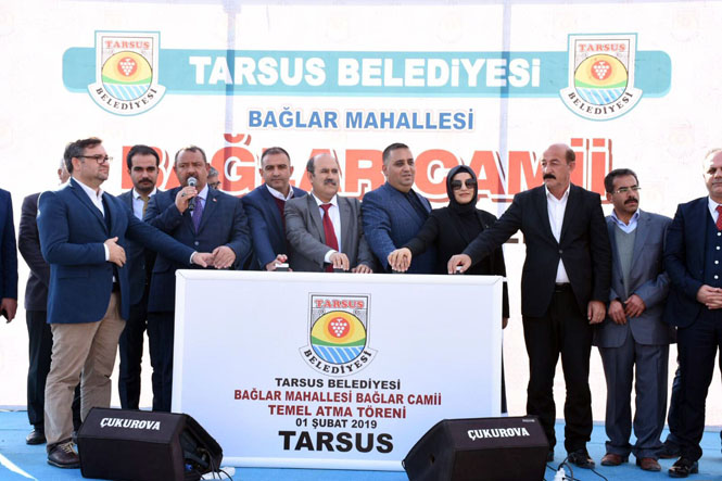 Tarsus Belediyesinden Miting Kalabalığıyla Temel Atma Töreni, Bağlar Camii Temeli Törenle Atıldı