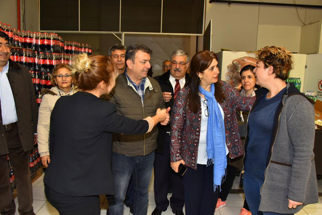 Mersin'in Tek Kadın Adayı Olan, İYİ Parti Tarsus Adayı Esin Erkoç, Ekonomiye Dikkat Çekti