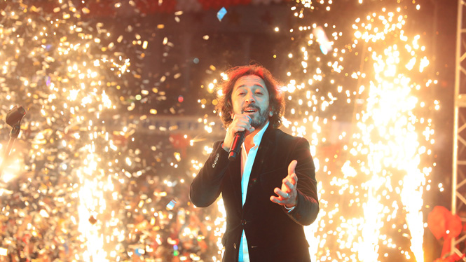 Fettah Can, Sevilen Şarkılarını Mersinliler İçin Söyledi