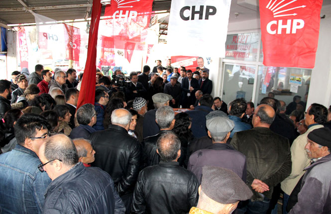 CHP’li Seçer, Yeşilovacıklılara Temiz Su Sözü Verdi