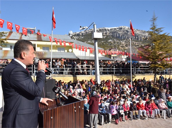 Başkan Tuna; “Milli ve Manevi Değerleriyle Yaşayan Ve Yaşatan Bir Mersin İçin Varız”