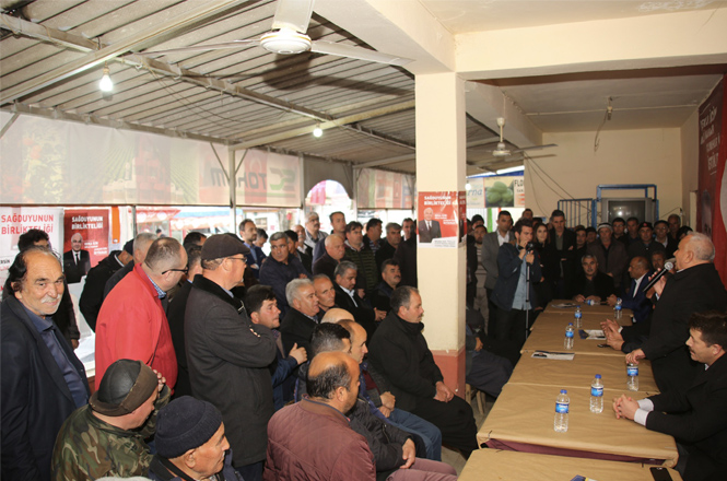 Cumhur İttifakı MHP Erdemli Belediye Başkan Adayı Mükerrem Tollu Esenpınar Mahalle Sakinleri İle Buluştu