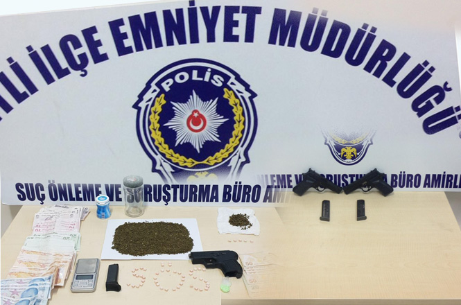 Mersin Polisi İftiharla Sunar