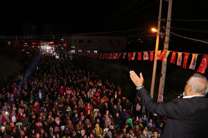 "Erdemli'ye Tarım Organize Sanayi Alanını ve Doğalgazı Bir An Önce İlçemizle Buluşturacağız"