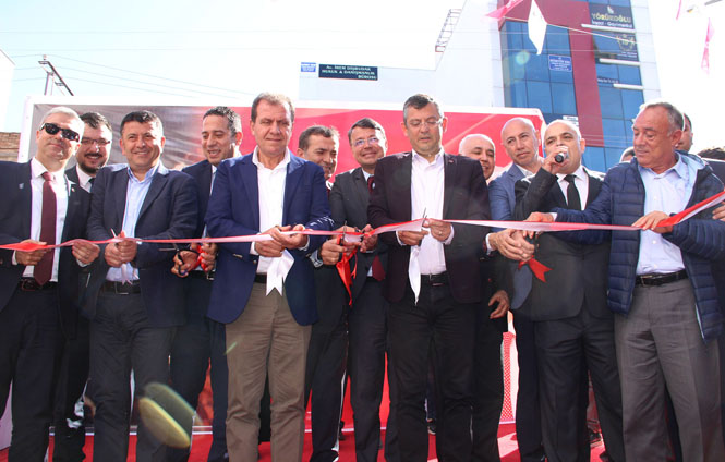 Silifke’de CHP’nin Yeni Binası Coşkulu Bir Törenle Açıldı