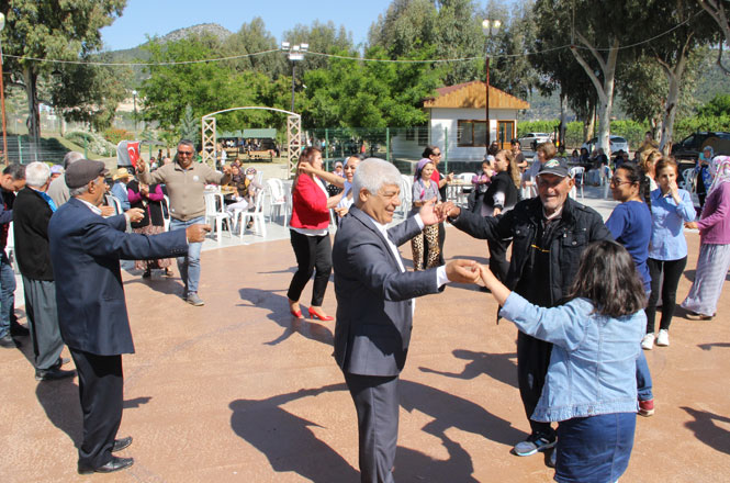 Mersin Silifke'de Onkoloji Hastaları Gönüllerince Eğlenip Stres Attı