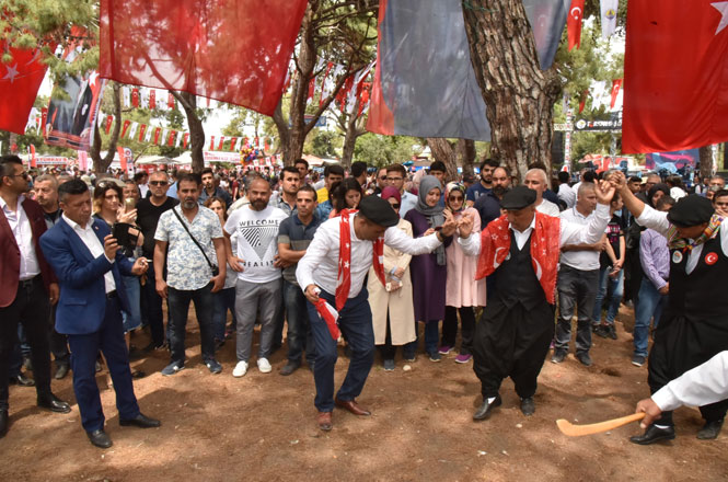 Başkan Yılmaz, Türkmen Şöleni’nde Vatandaşlarla Bir Araya Geldi