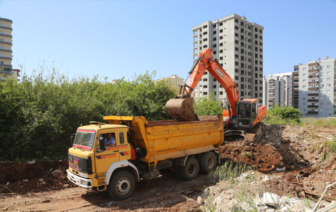 Erdemli Belediyesinden Yeni Yol Açımı