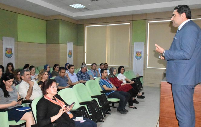 Belediye Personeline "Kurumsal Motivasyon ve Kurumsal İletişim" Semineri Düzenlendi