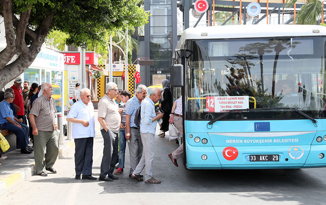 Bayram Ekibi Mersinlilere Hizmet İçin Hazır