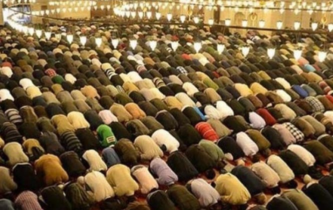 Mersin’de Ramazan Bayramı Namazı Saat Kaçta? Bayram Namazı Saati