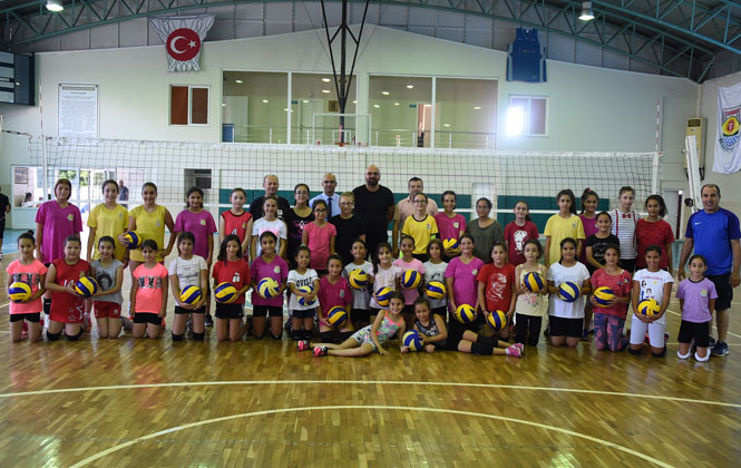 Tarsus Belediyesi Yaz Spor Okullarına Yoğun İlgi
