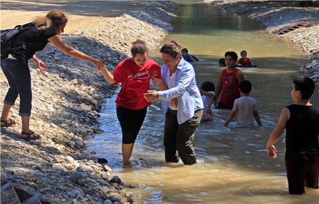 Mersin'de 400 Çocuk Toprak ve Suyla Buluştu