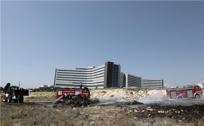 Çöplüğe Dönen Mersin Şehir Hastanesinin Çevresi Temizlendi