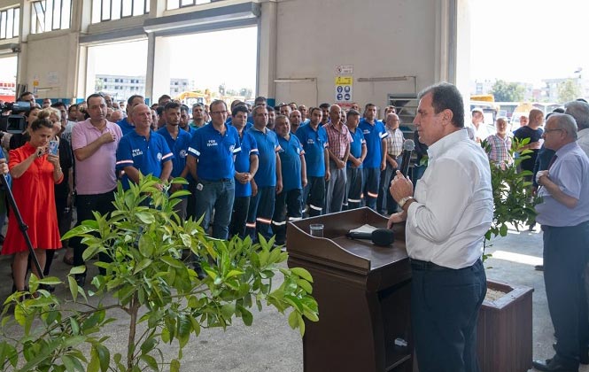 Mersin Büyükşehir'de Personel Bayramlaşması