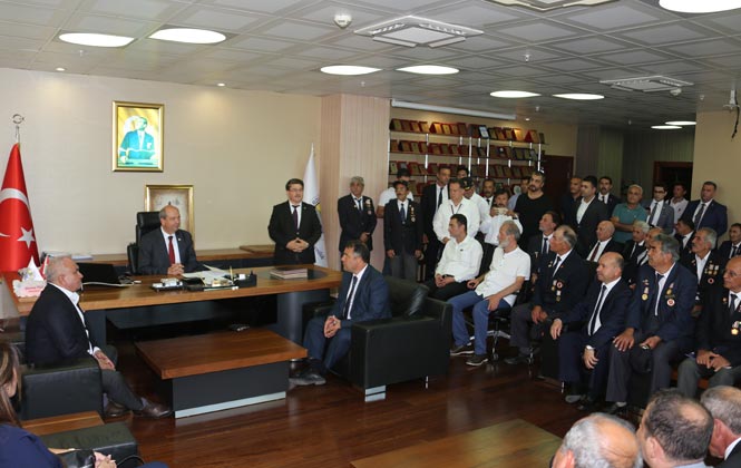 KKTC (Kuzey Kıbrıs Türk Cumhuriyeti) Başbakanı Ersin Tatar, Erdemli Belediye Başkanı Mükerrem Tollu’yu ve Vatandaşları Ziyaret Etti