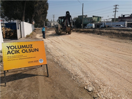Büyükşehir Belediyesi, Tarsus’ta Yol Yapım ve Bakım Çalışmalarına Aralıksız Devam Ediyor