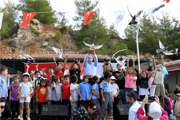 Seçer: "Silifke’de 14 Dönüm Arazi Üzerine Hayvan Bakımevi Yapacağız"