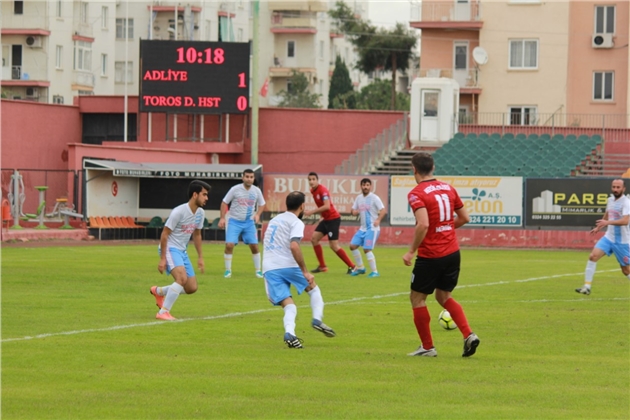 Toroslar’da Kurumlararası Futbol Turnuvası Heyecanı