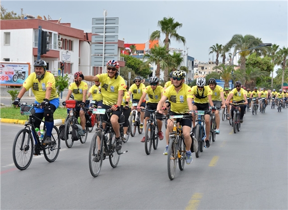 Bisikletliler Mersin’de 135 Kilometre Pedal Çevirecek