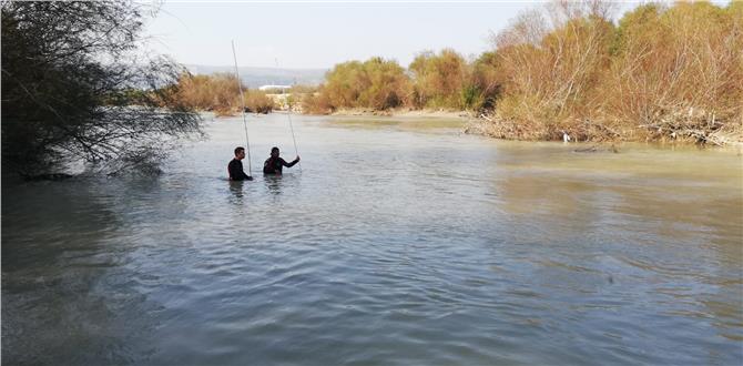 Metin Silifke'de Irmağa Atlayan Ertan Şimşek'in Cesedi Bulundu